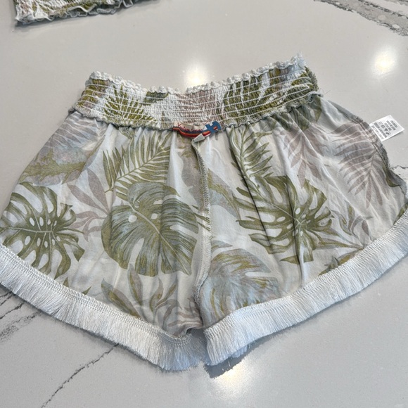 Vintage Havana Girls Sage Khaki Tropical Leaf Smocked Tube and Fringe Short Set - Picture 8 of 10